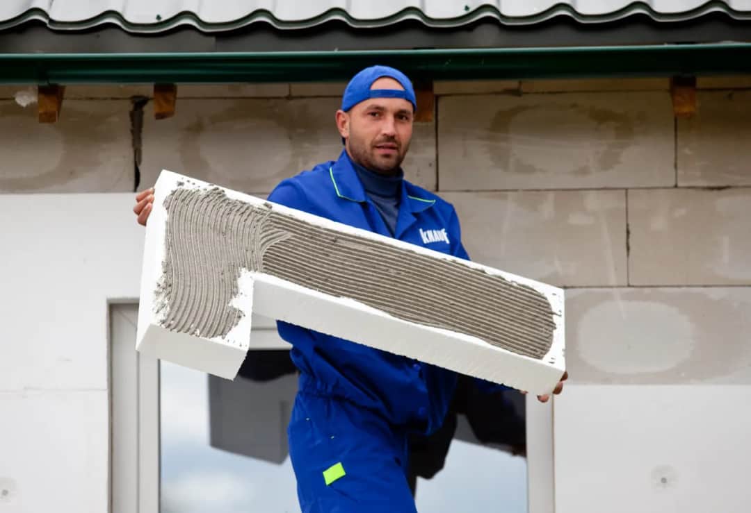 Jaka grubość styropianu przy oknach? Sprawdź, by uniknąć strat ciepła