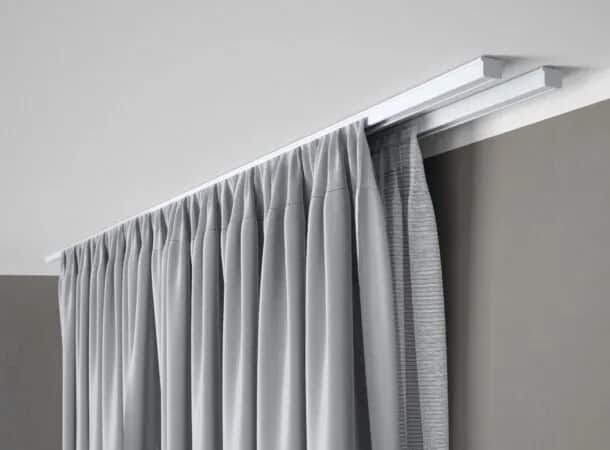 Jaki karnisz na okno narożne – wybierz idealne rozwiązanie dla swojego wnętrza